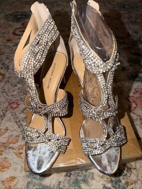 ANTONIO MELANI Silver Rhinestone T-Strap Dress Heels